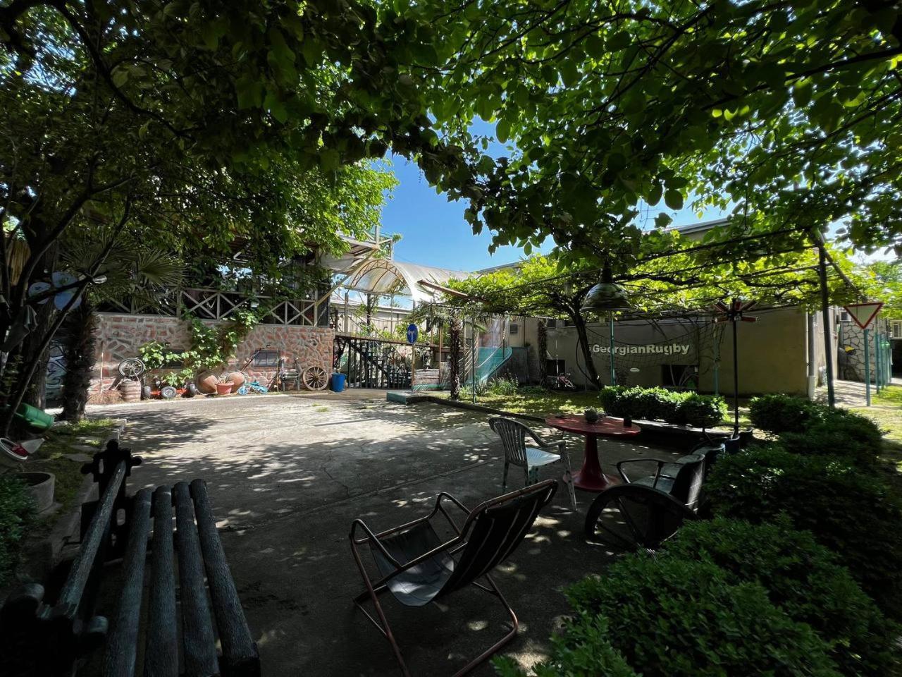 Qilimcha'S Guesthouse-Art Museum Telavi Exterior photo